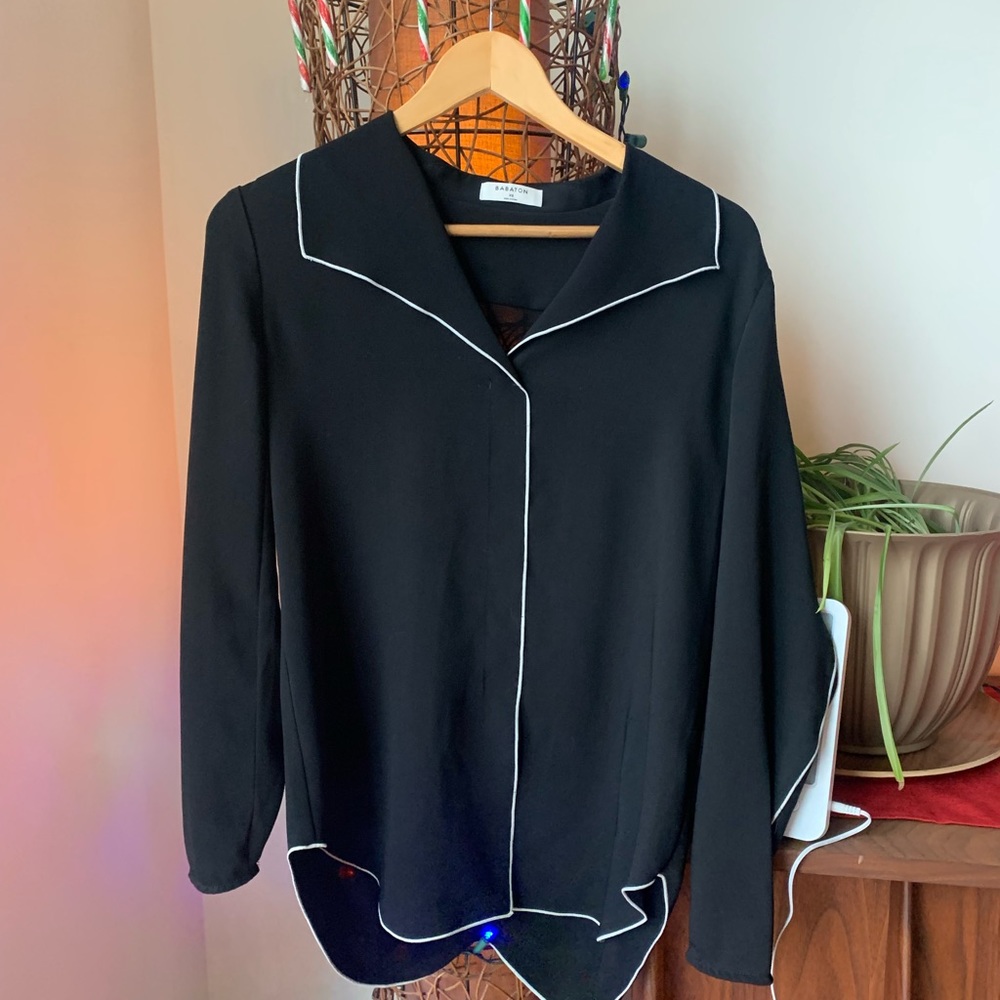 Aritzia Black Babaton Rena Shirt Blouse